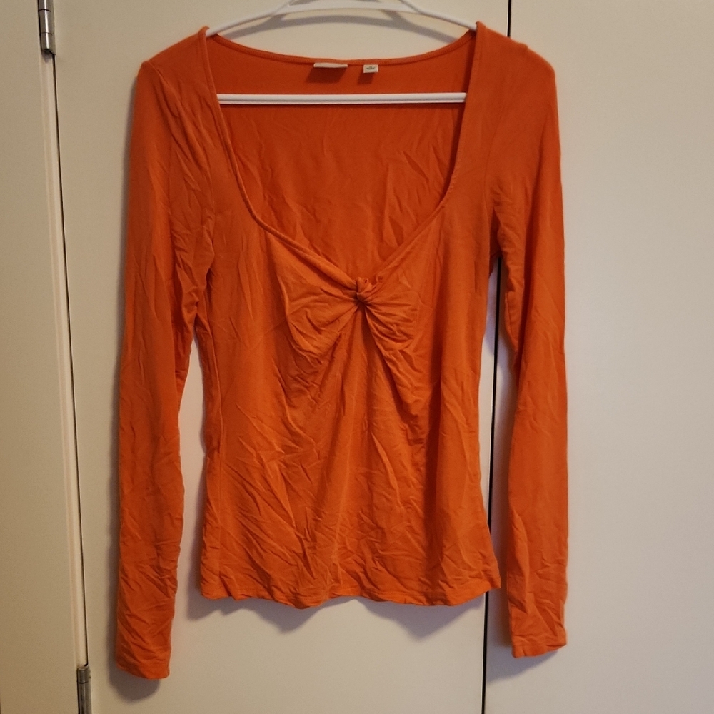 Sweetheart Neckline Lightweight Longsleeve